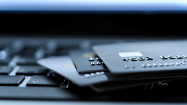 DIY関連製品を扱うECサイトで、顧客のクレジットカード情報が漏洩した可能性。